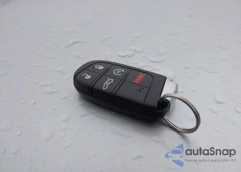 2021 Chrysler 300 Touring from USA, damaged, VIN 2C3CCAAG4MH538275